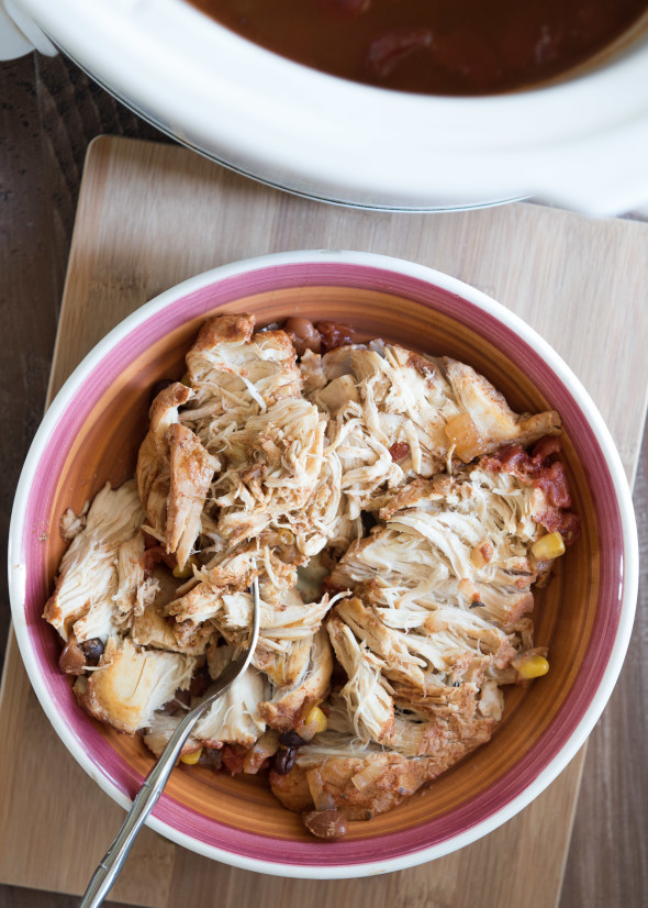 Chicken Chili {Slow Cooker} - Nutritious Eats