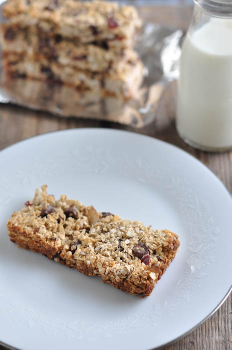 Coconut Granola Bars | www.nutritiouseats.com