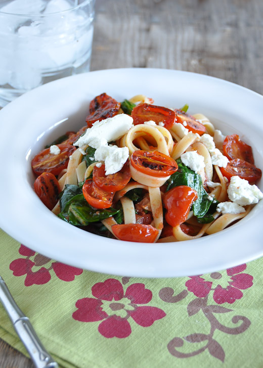 Fettuccine with Tomato, Spinach & Goat Cheese