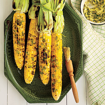 1106p136-grilled-corn-on-cob-roasted-jalapeno-butter-l