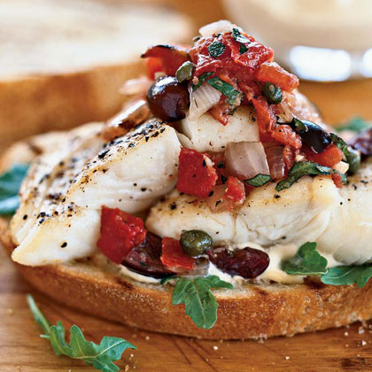 halibut-sandwich-cl-1598610-x