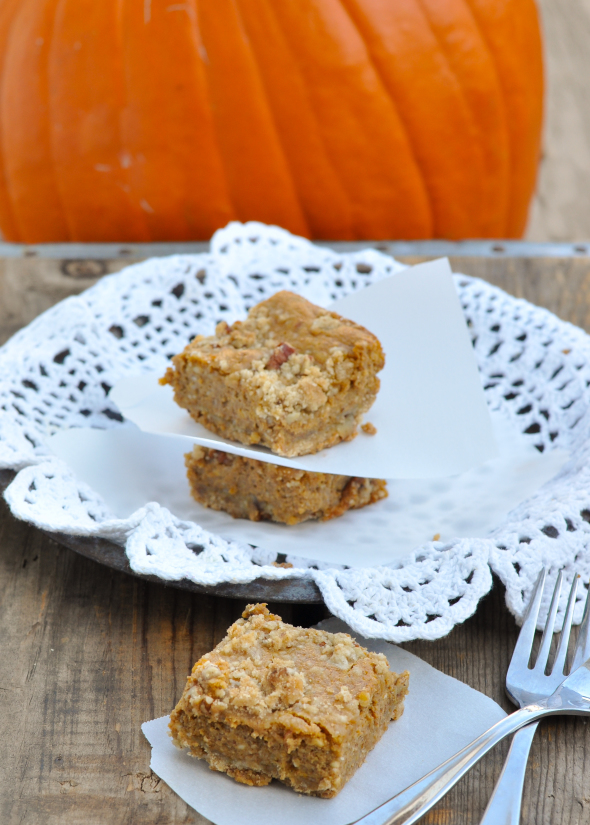 Pumpkin Cheesecake Bars