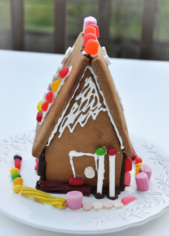 GingerbreadHouse-1