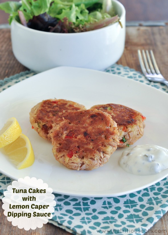 Tuna Cakes with Lemon Caper Dipping Sauce- a healthy lunch or dinner using #oceannaturals tuna #cbias