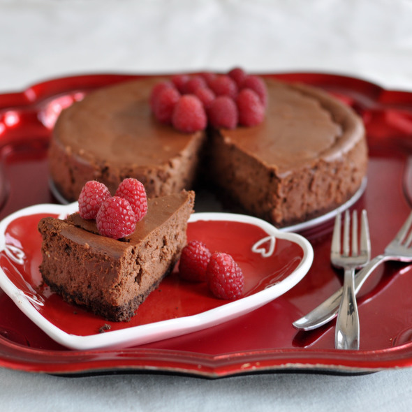 Double Chocolate Cheesecake | www.nutritiouseats.com #clevergirls