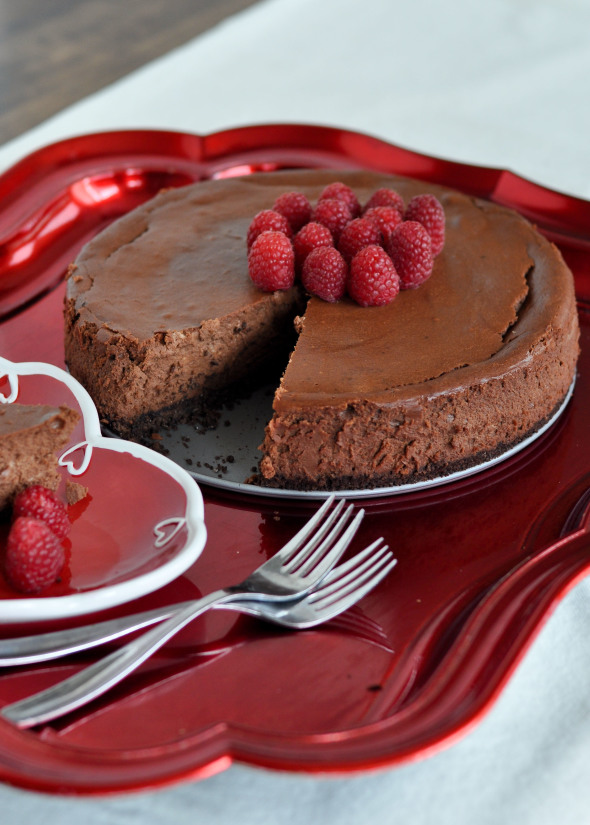 Double Chocolate Cheesecake | www.nutritiouseats.com #clevergirls