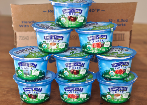 Stonyfield Greek Yogurt | www.nutritiouseats.com