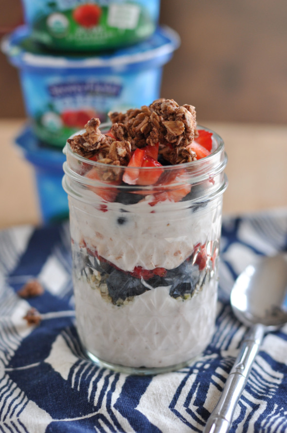 Perfect Parfait with Stonyfield Greek Yogurt | www.nutritiouseats.com