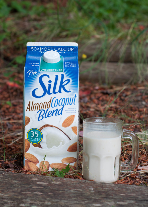 Love My Silk! Silk Almond Coconut Blend | www.nutritiouseats.com