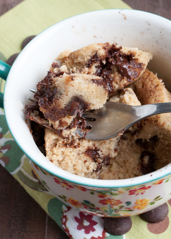 Gluten Free Chocolate Chip Mug Cake for Two | www.nutritiouseats.com #glutenfree