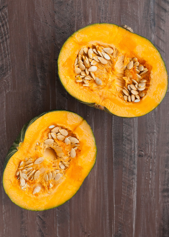 Cooking Basics: Roasted Kabocha Squash with Cinnamon| www.nutritiouseats.com