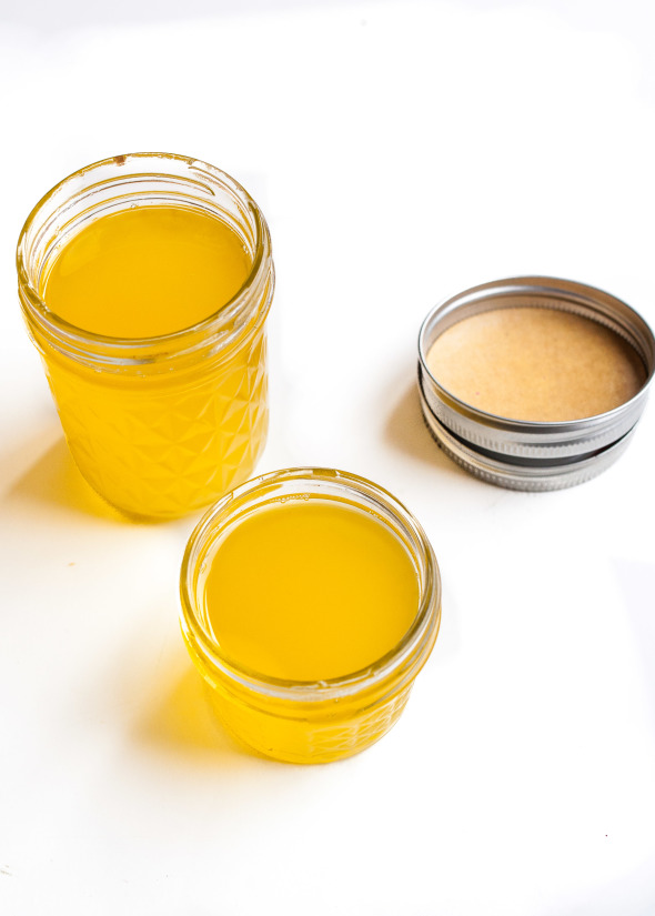 How To Make Homemade Ghee #paleo | www.nutritiouseats.com