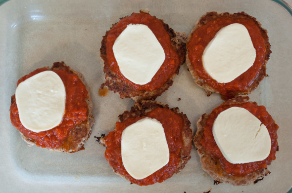 IItalian-Style Turkey Burgers | www.nutritiouseats.com