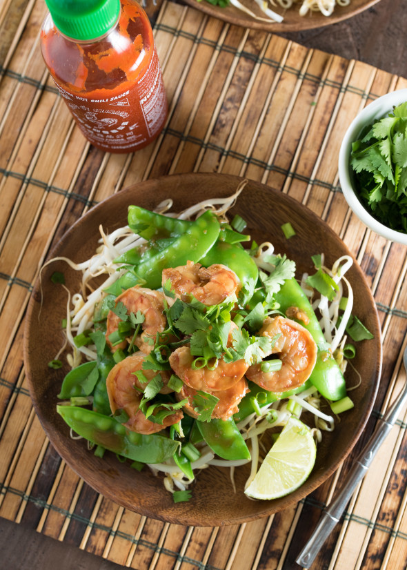 Ginger and Soy Shrimp With Bean Sprouts and Snow Peas | Nutritious Eats