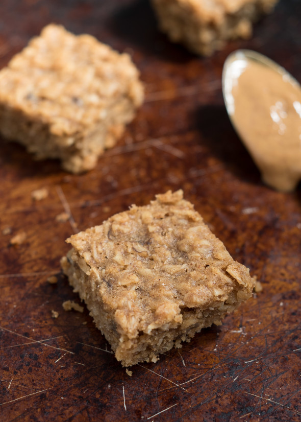 Peanut Butter Oatmeal Bars are chewy, gluten free bars that only take a few minutes to throw together and make a great breakfast or snack! 