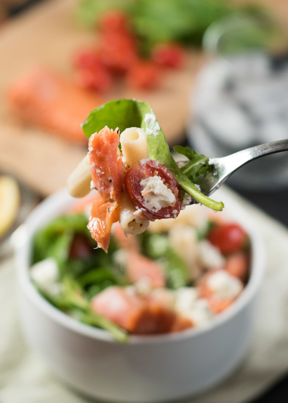 Smoked Salmon Salad- a delicious and easy lunch or light dinner #glutenfree | Nutritious Eats