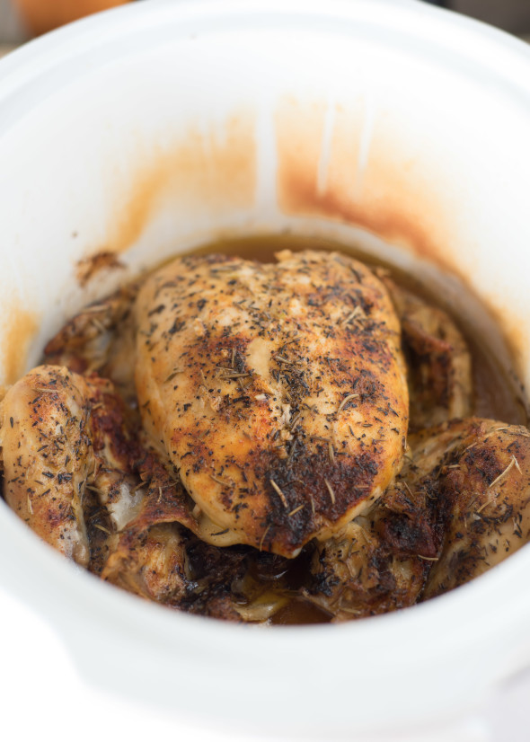 Slow Cooker Baked Chicken- a simple, juicy , fool-proof baked chicken recipe made in the slow cooker! www.nutritiouseats.com