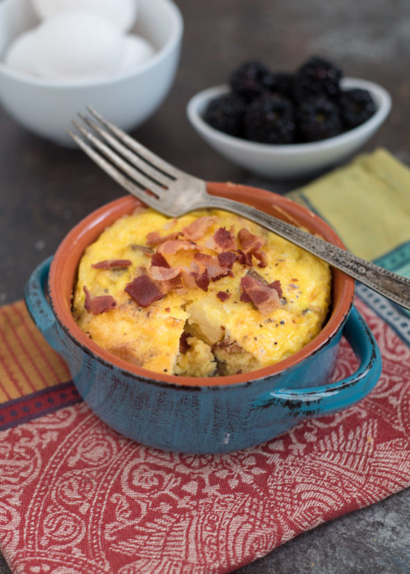 Mini Bacon, Potato and Egg Casserole #GlutenFree- Don't have the ingredients to make a large casserole? This makes the perfect portion for two people or one with leftovers- super simple too! | www.nutritiouseats.com