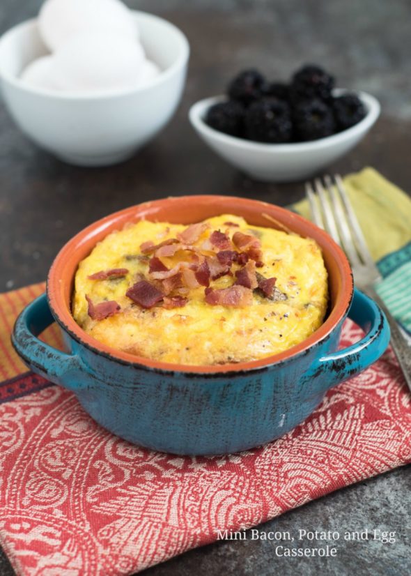 Mini Bacon, Potato and Egg Casserole #GlutenFree- Don't have the ingredients to make a large casserole? This makes the perfect portion for two people or one with leftovers- super simple too! | www.nutritiouseats.com