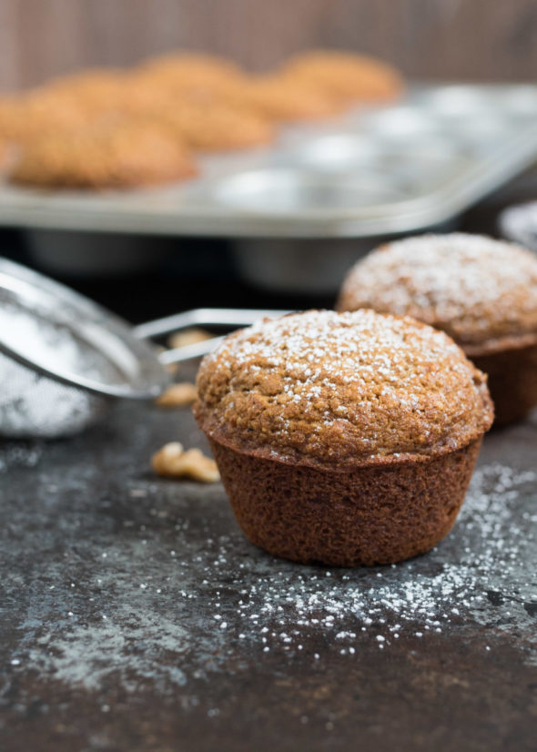 Applesauce Muffins {Whole Grain}- these simple and super moist muffins can be whipped up in hurry! | www.nutritiouseats.com