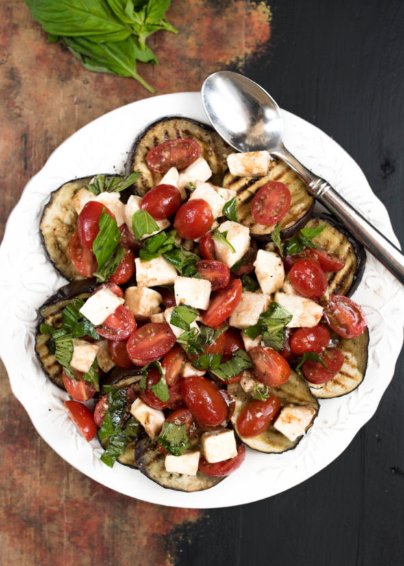 Caprese Salad Over Grilled Eggplant- a delicious summer side to pair with any meal #glutenfree | www.nutritiouseats.com