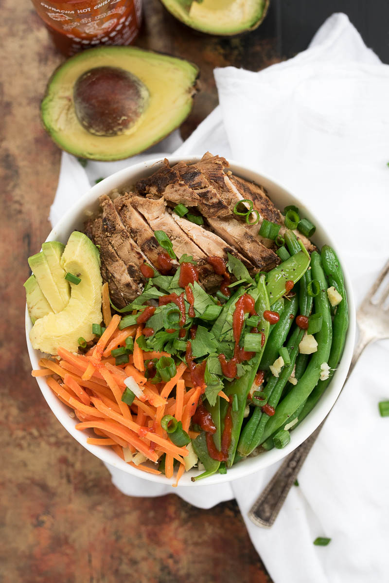 Asian Chicken Quinoa Bowl #glutenfree - this is a filling, healthy meal that can be enjoyed hot or cold! Makes a great meal prep addition!| www.nutritiouseats.com