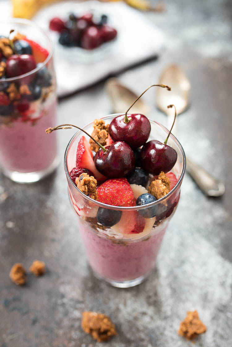 Berry Banana Smoothie- layered with Van's Foods Gluten Free snack bar, coconut and fruit, this makes a great breakfast or hearty snack #glutenfree | www.nutritiouseats.com
