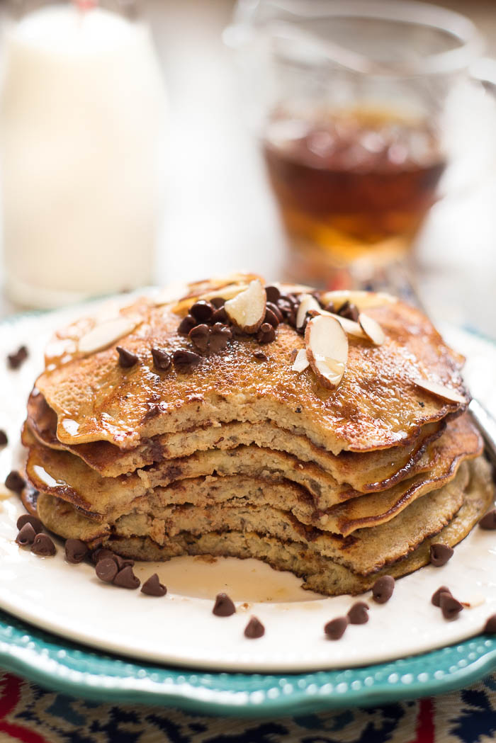 3 Ingredient Grain-Free Pancakes- high protein, dairy free, super simple to make. Top with your choice of toppings for a gluten-free, Paleo friendly breakfast! | www.nutritiouseats.com