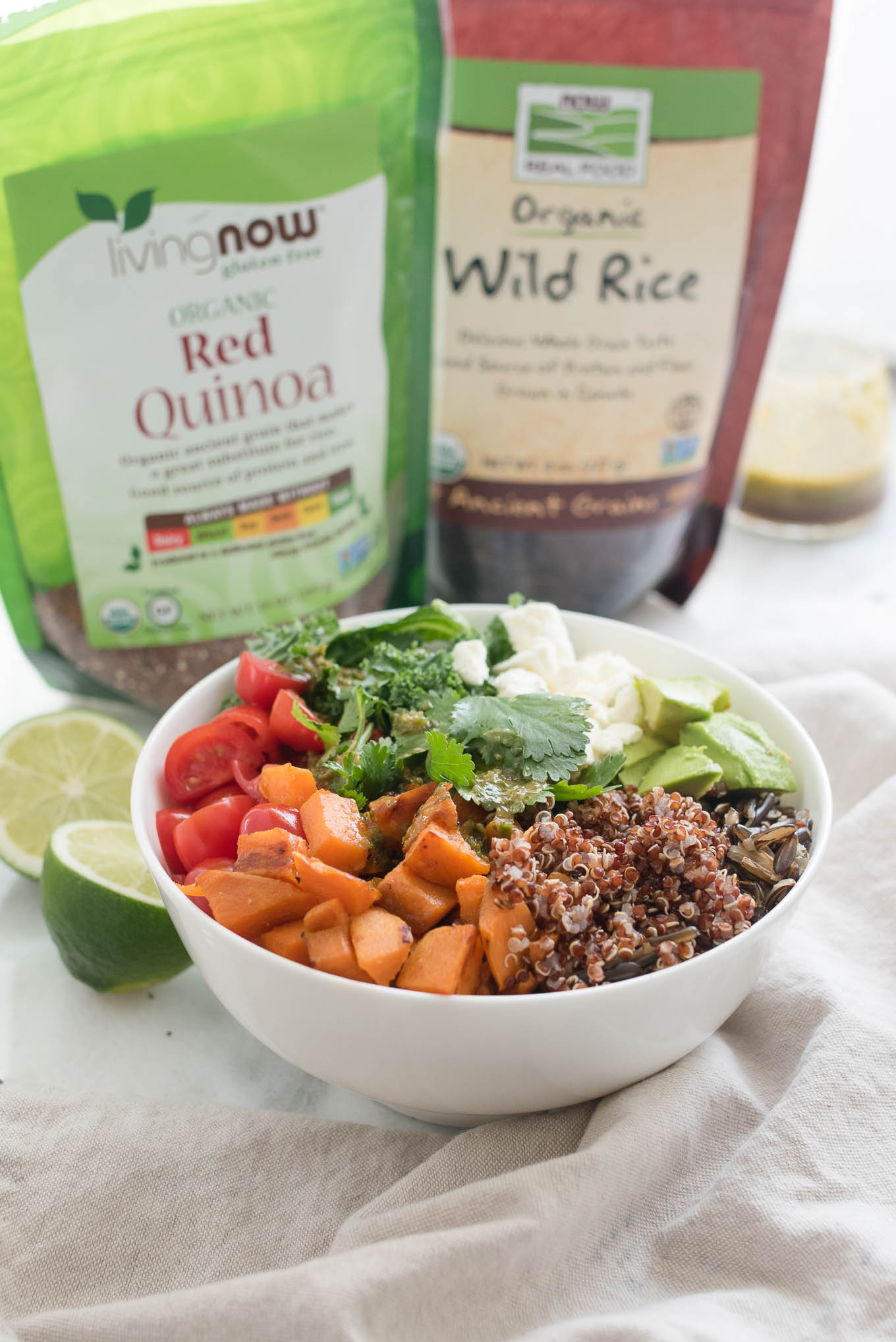 Cilantro Lime Quinoa Veggie Bowl is a protein and nutrient packed vegan and gluten free meal that works great for lunches throughout the week!