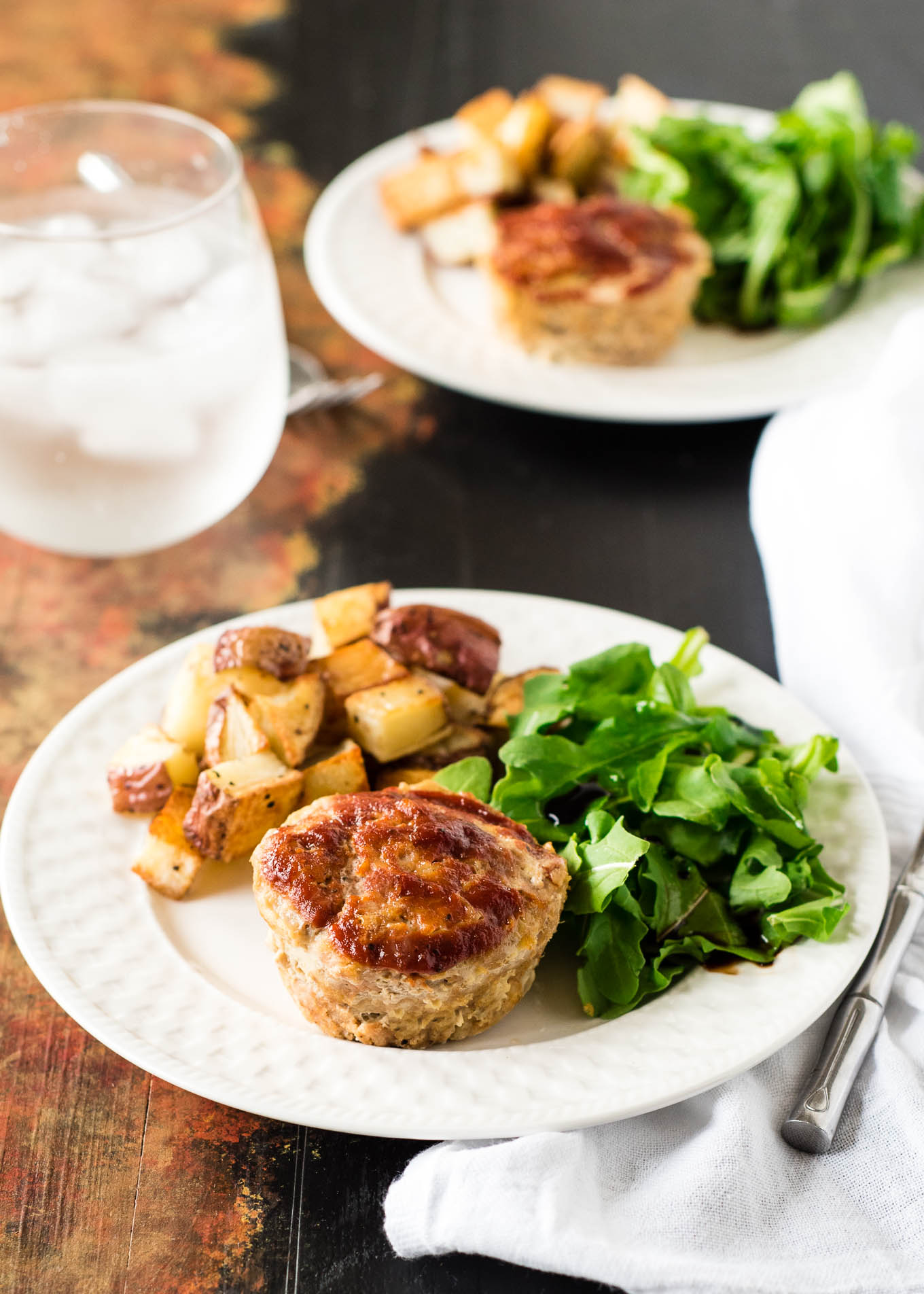 Turkey Meatloaf Muffins are high protein, individual portions of your favorite comfort food, lightened up a bit- a great kid-friendly or meal prep dish.