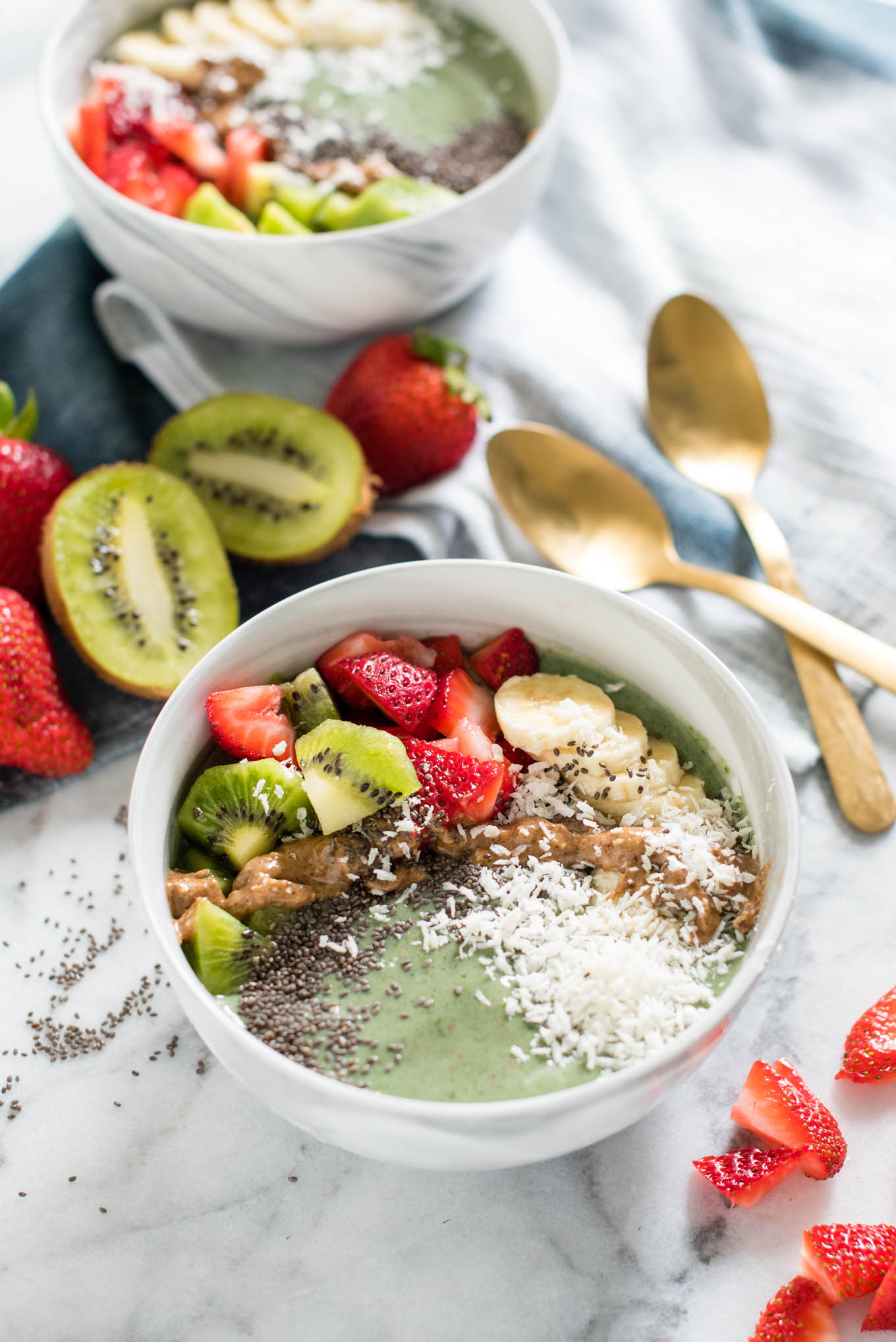 Green Berry Smoothie Bowl