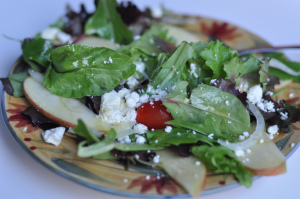 Apple, Feta salad with a Garlicky Lemon Vinaigrette