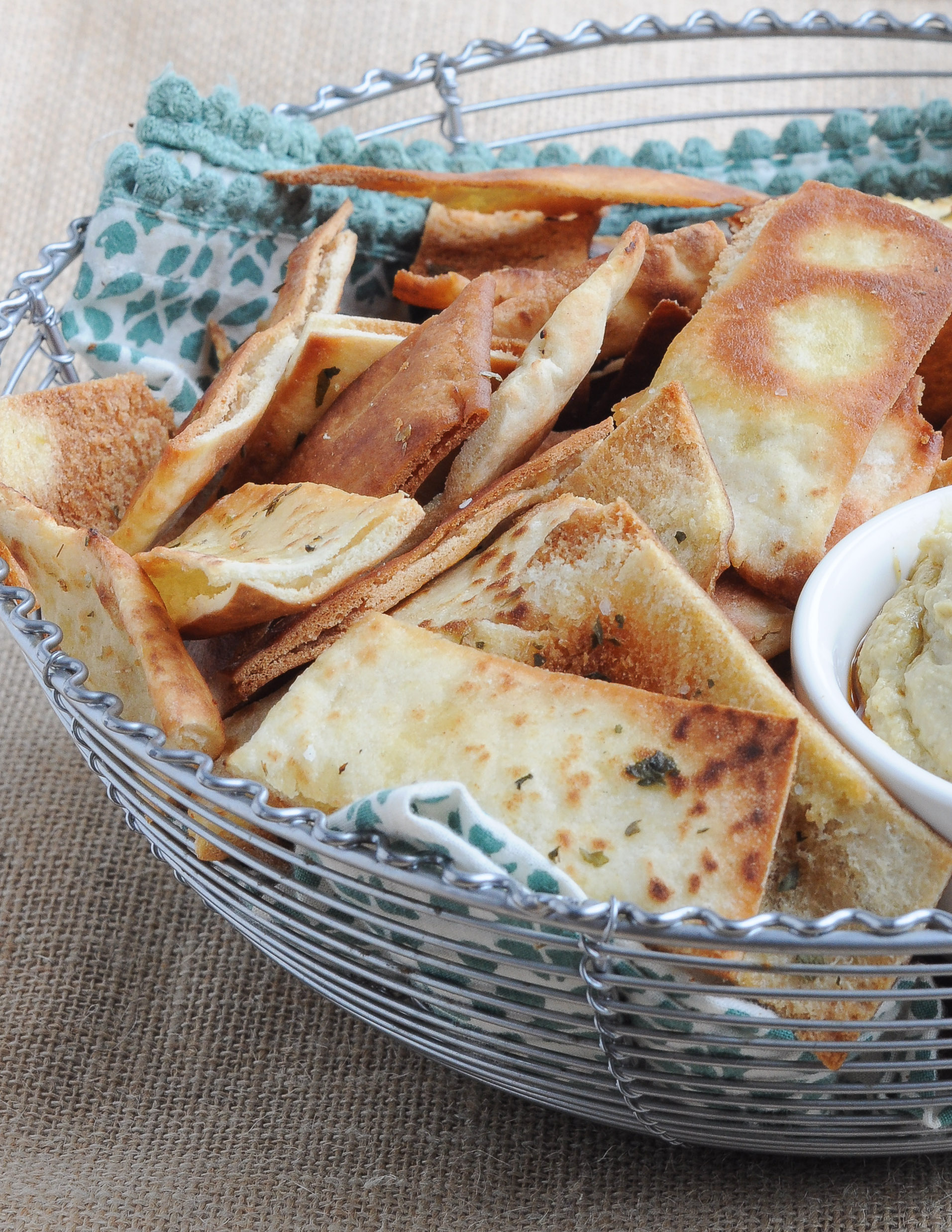 Homemade Pita Chips | Nutritious Eats