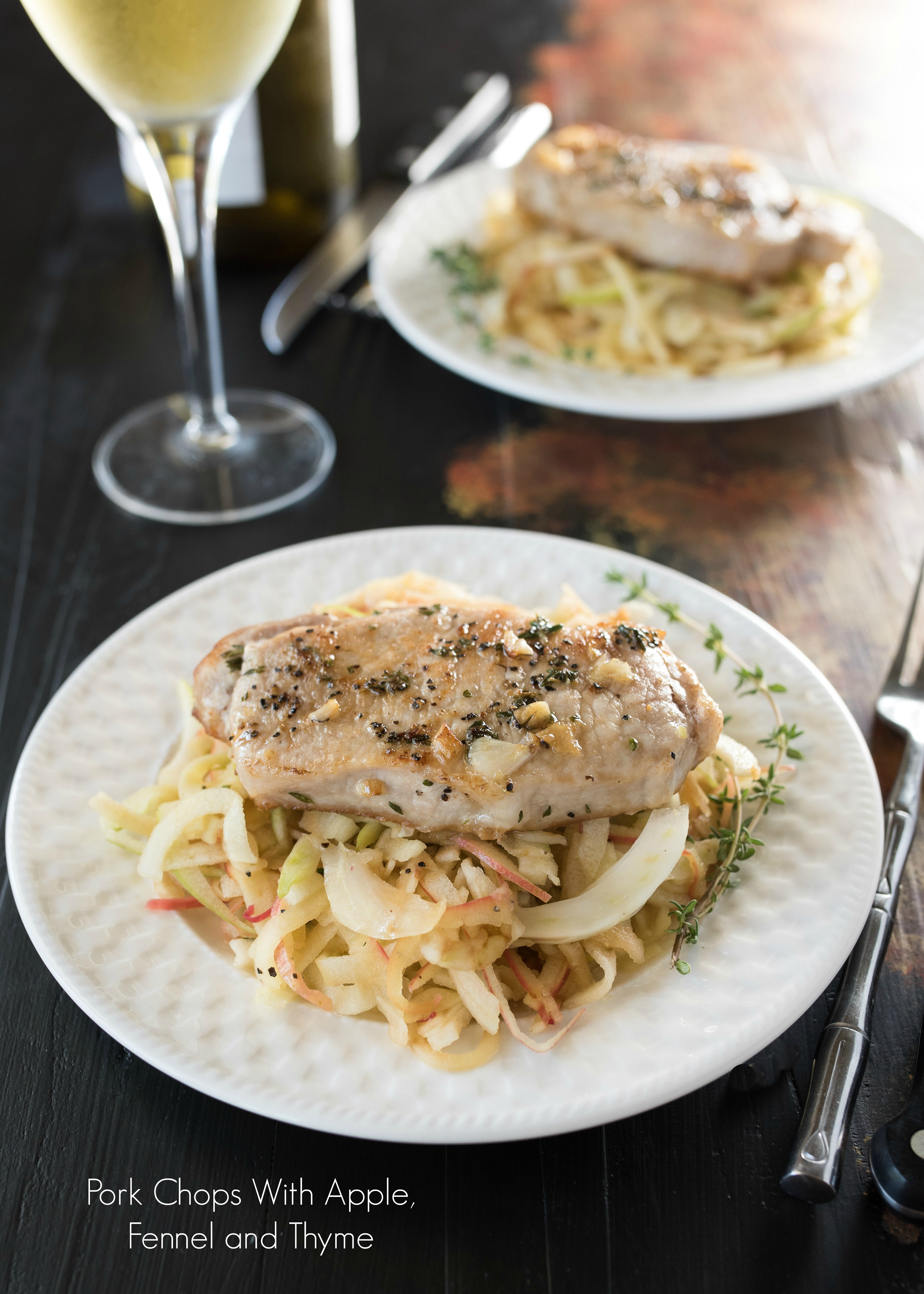 Pork Chops With Apple, Fennel and Thyme