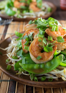 Ginger and Soy Shrimp With Bean Sprouts and Snow Peas