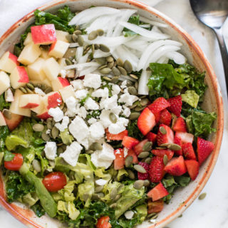 Mixed Green Salad with Strawberry, Apple and Herb Dressing